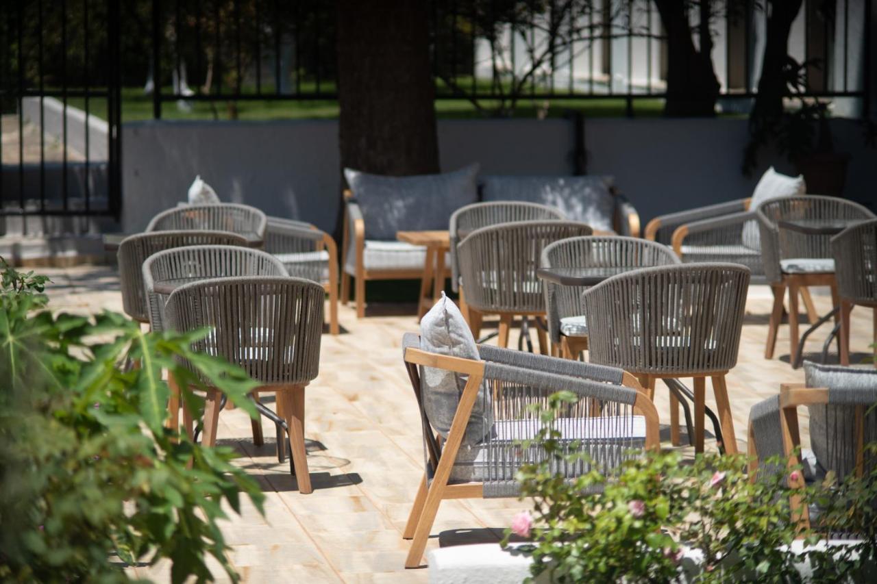 Hotel Malia Holidays Bagian luar foto