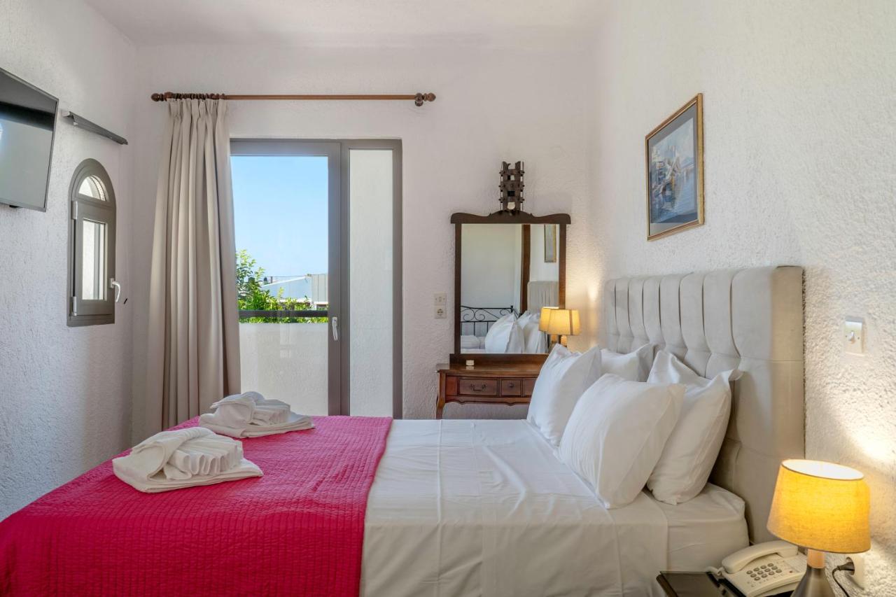Hotel Malia Holidays Bagian luar foto