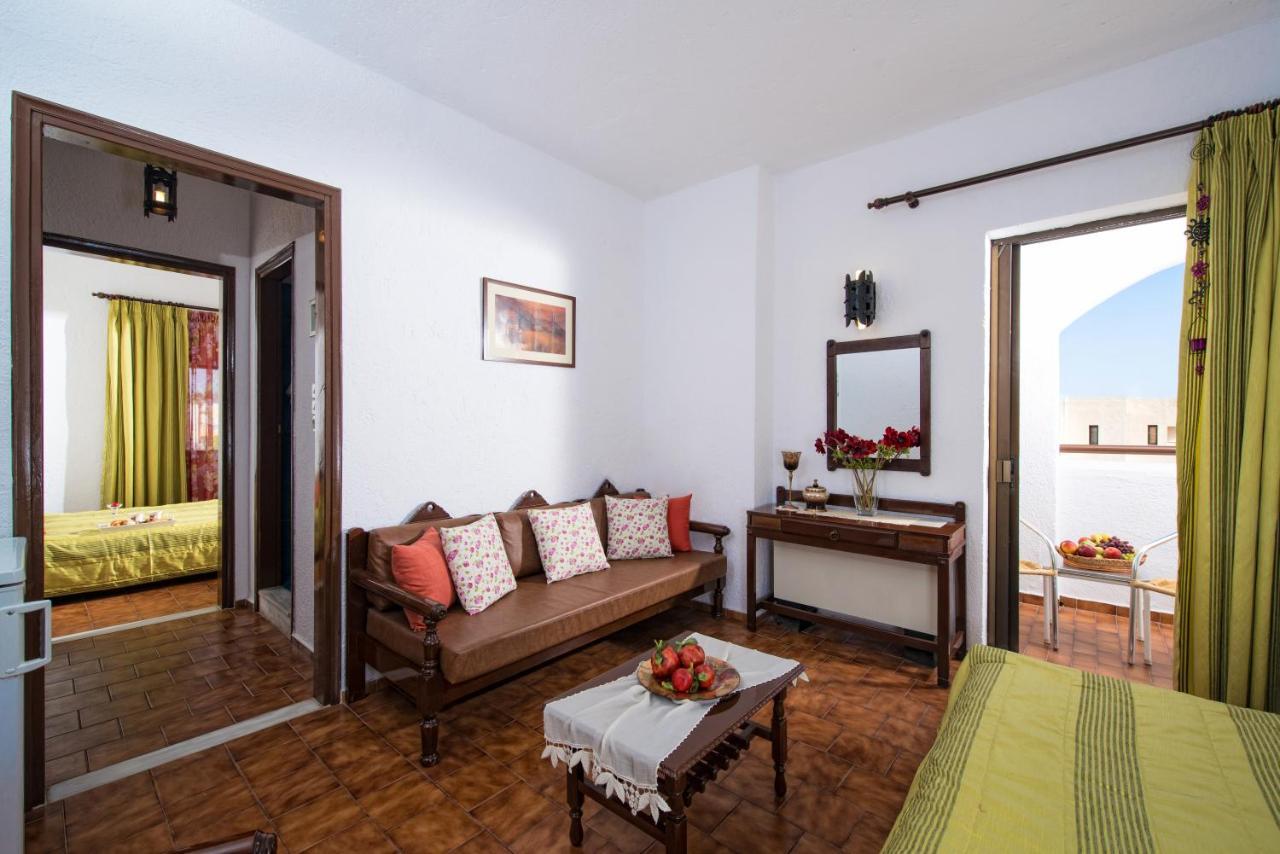 Hotel Malia Holidays Bagian luar foto