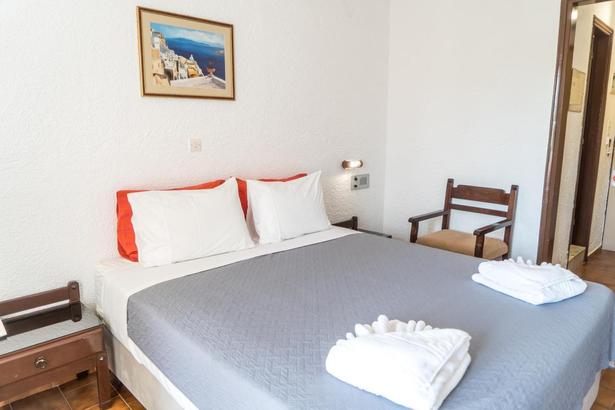 Hotel Malia Holidays Bagian luar foto