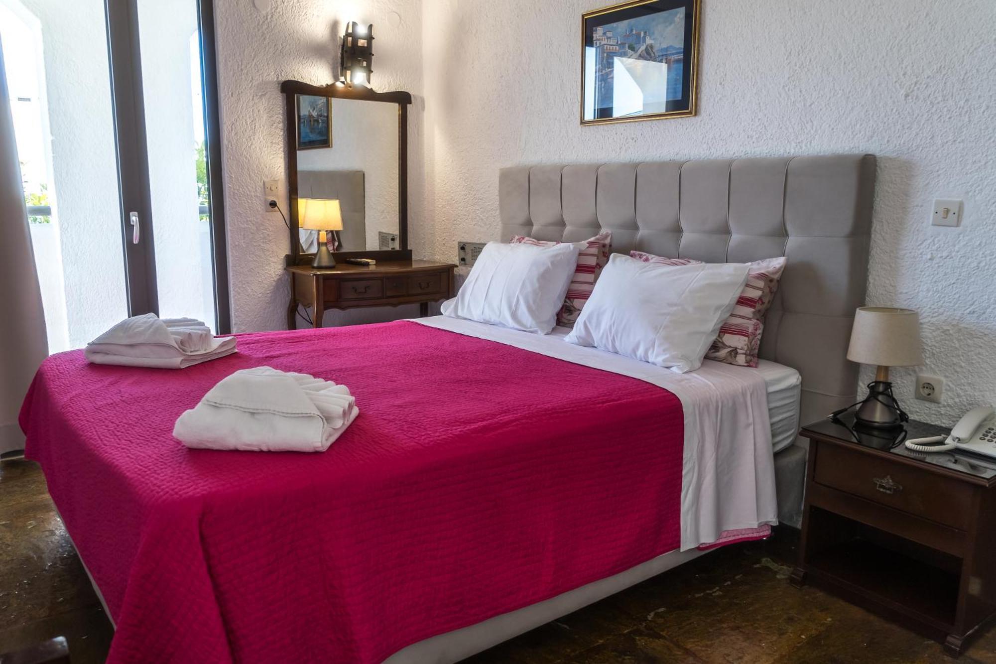 Hotel Malia Holidays Bagian luar foto