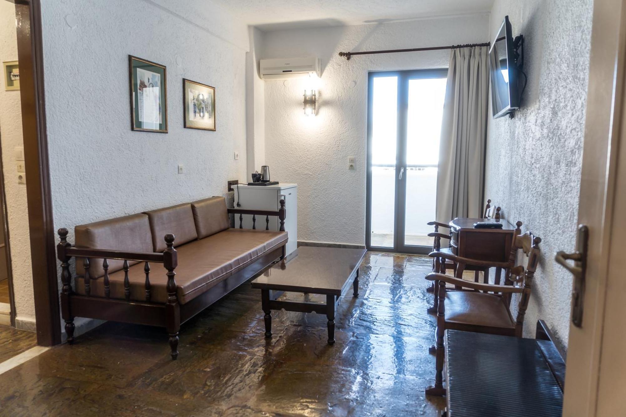 Hotel Malia Holidays Bagian luar foto