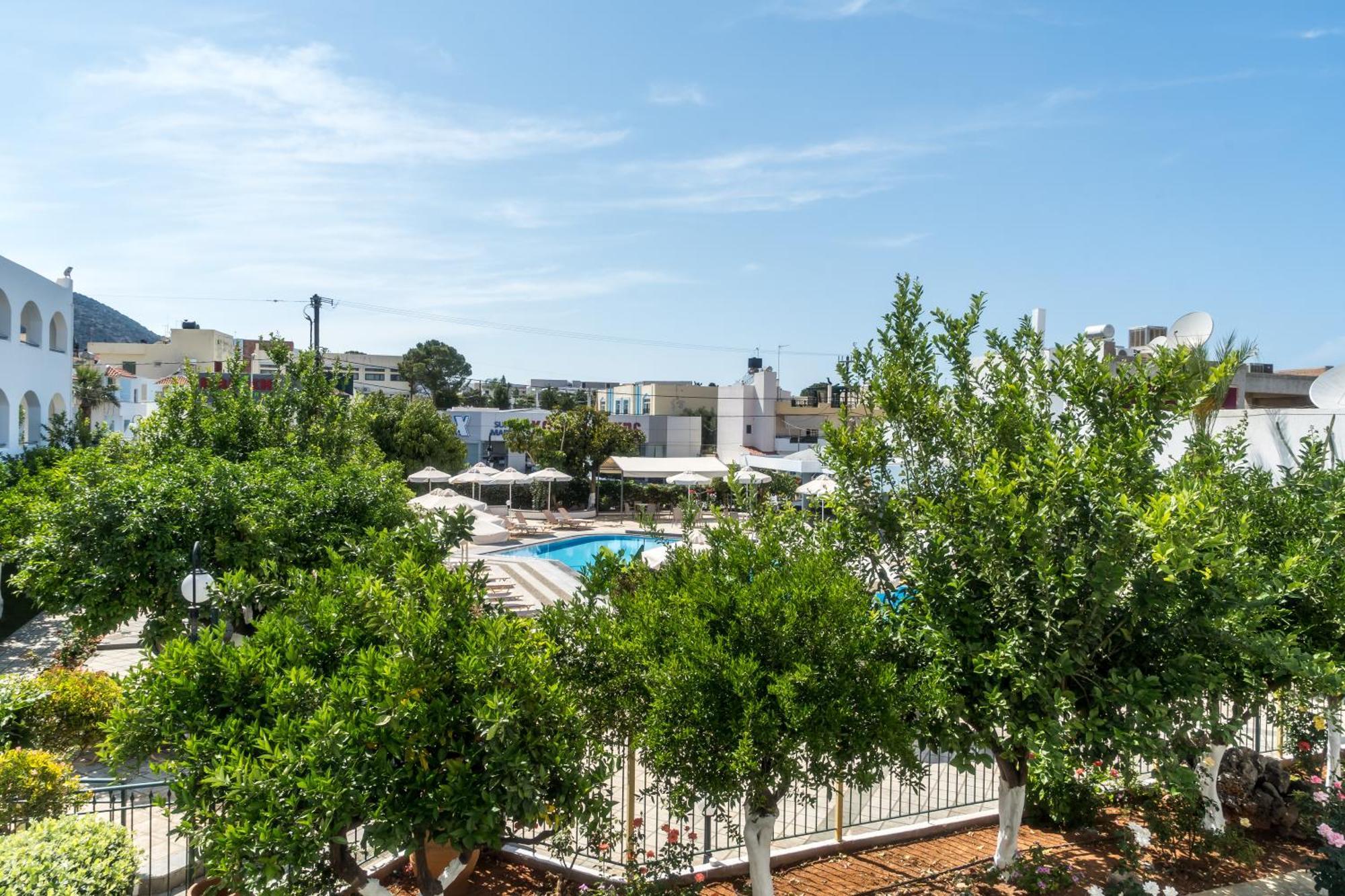 Hotel Malia Holidays Bagian luar foto